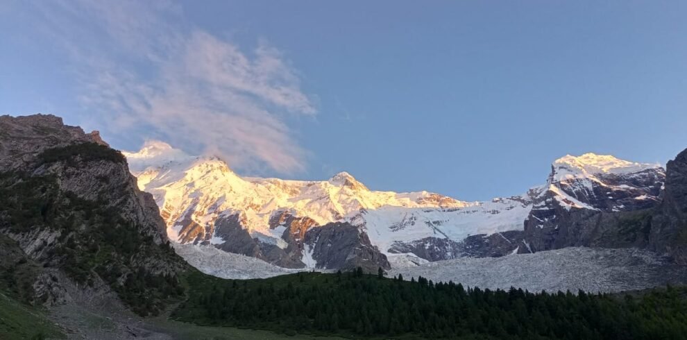 Rakaposhi Basecamp Trek